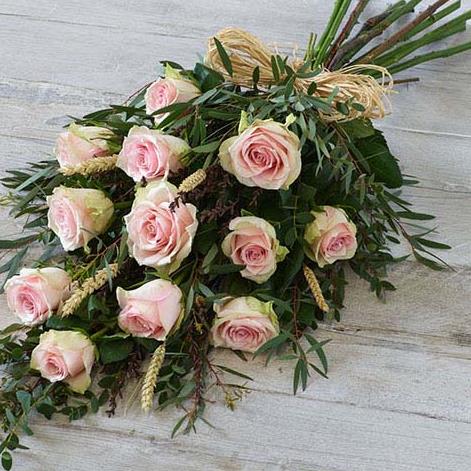 Classic Pink Roses Sheaf